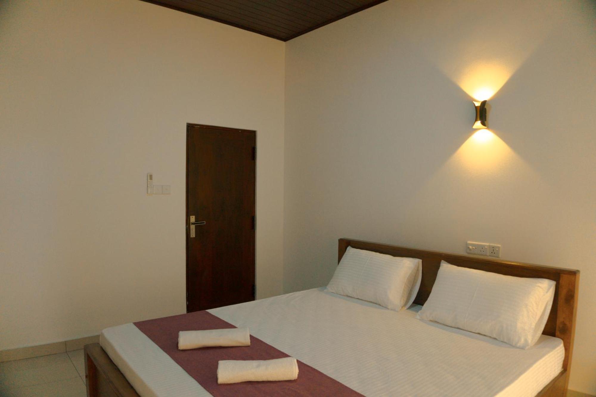 Wilpattu Restaurant & Guest House Pahala Maragahawewa Extérieur photo